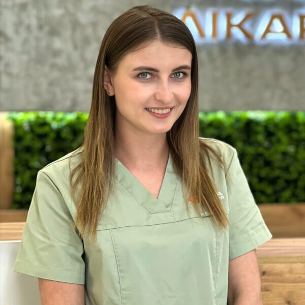 Чернишова асистент стоматолога косметолог запоріжжя НОВАлікарня нова лікарня запорожье косметика догляд за шкірою